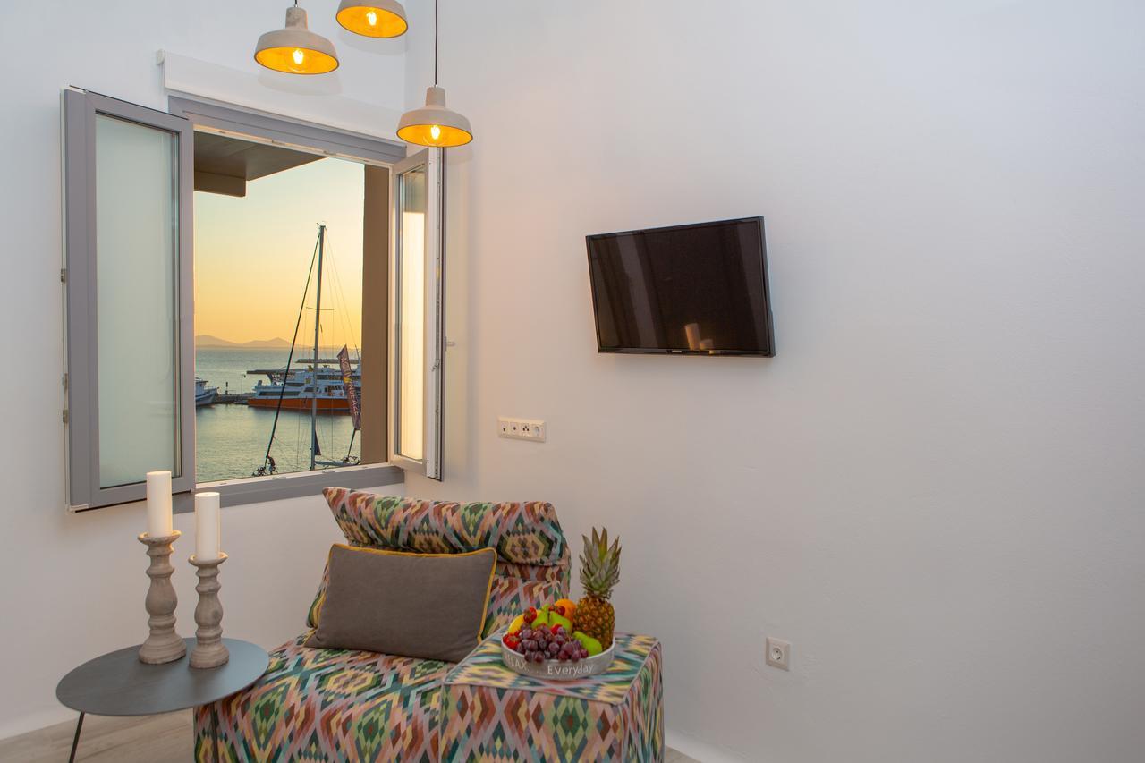 Naxos Riviera Suites Naxos City Exterior foto